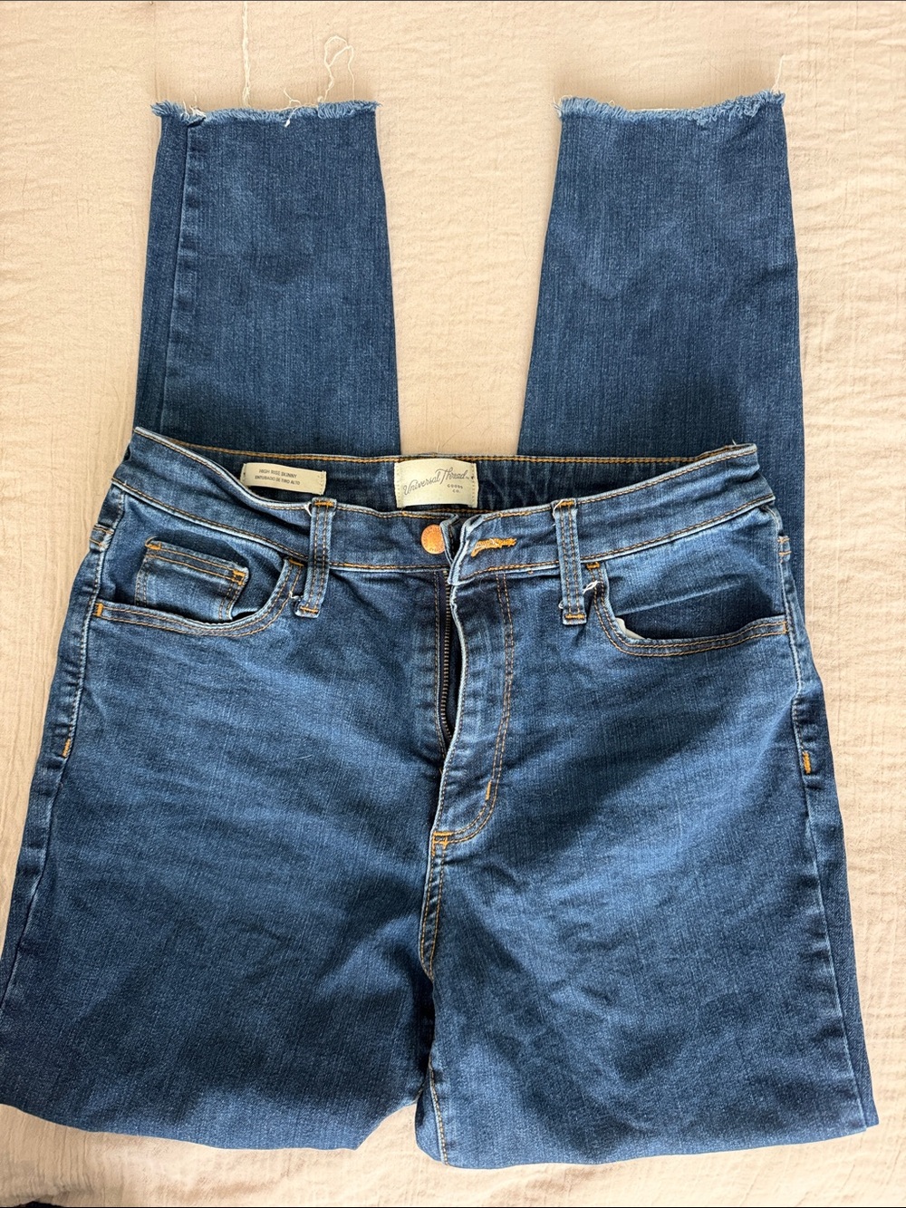 Universal Thread Women’s Ankle Crop Jeans in Dark Blue Denim